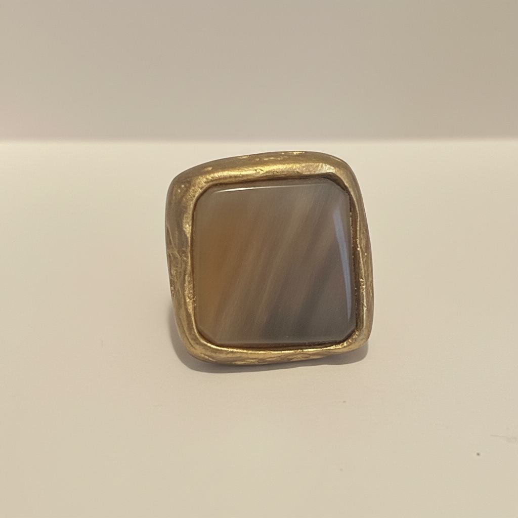 Gold Polished Horn Cufflinks – Detail Close-up