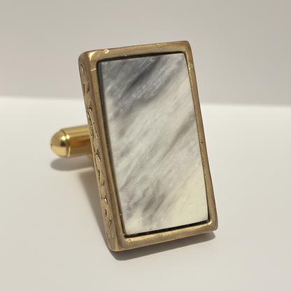Marbre Horn Cufflink – Detail
