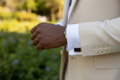 Onyx Horn Cufflink – On-Cuff Spring Outdoor